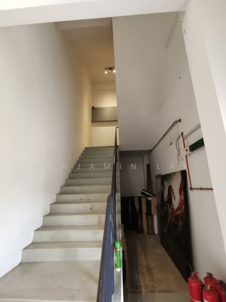 Semi-D Factory for Sale in Kepong (Kuala Lumpur) - Benjamin Lai - Corridor - PropertyGuru.com.my