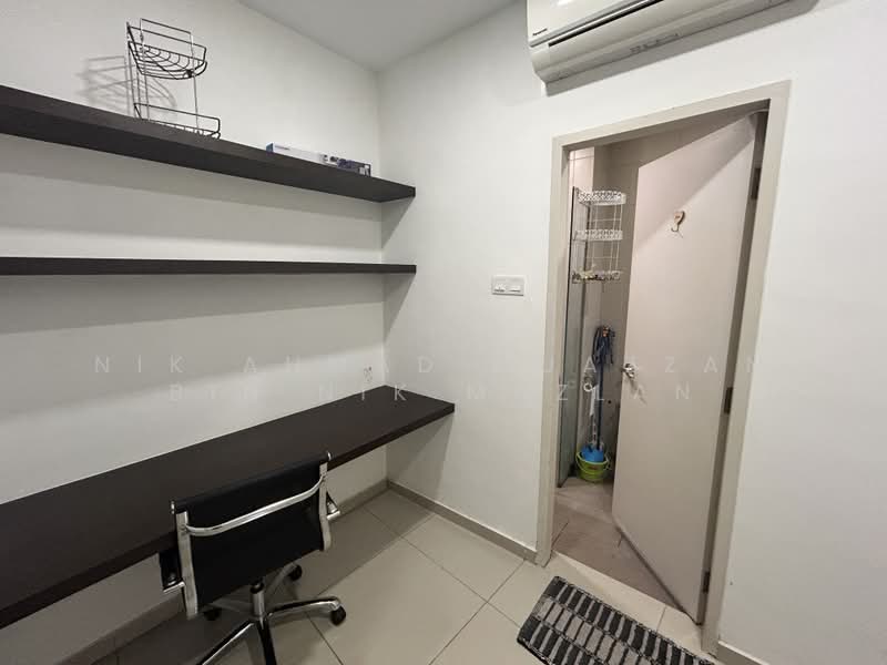 Service Residence for Rent at i-Suite @ i-City - Nik Ahmad Muazzam Bin Nik Mazlan - Study - PropertyGuru.com.my
