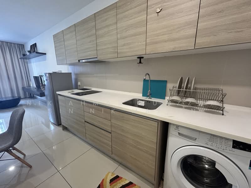 Service Residence for Rent at i-Suite @ i-City - Nik Ahmad Muazzam Bin Nik Mazlan - Kitchen - PropertyGuru.com.my