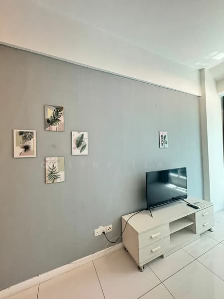Servis Apartment untuk Disewa di Sutera Avenue - Celine Teah - Living Room - PropertyGuru.com.my