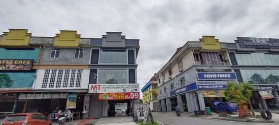 Shop / Office for Rent in Shah Alam (Selangor) - Azwa Abas