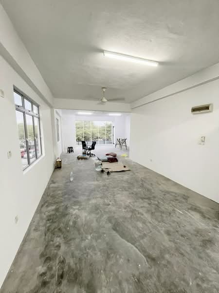 Shop / Office for Rent in Shah Alam (Selangor) - Azwa Abas - Interior - PropertyGuru.com.my