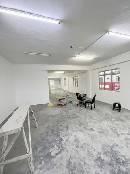 Shop / Office for Rent in Shah Alam (Selangor) - Azwa Abas - Interior - PropertyGuru.com.my