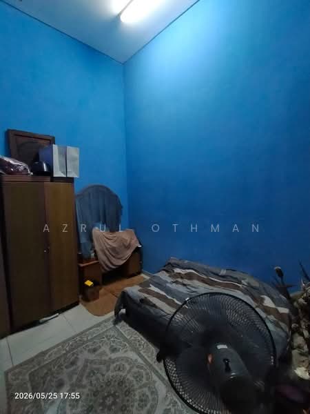 1-storey Terraced House for Sale in Taman Nusa Intan (Senawang) - Azrul Othman - Bedroom - PropertyGuru.com.my