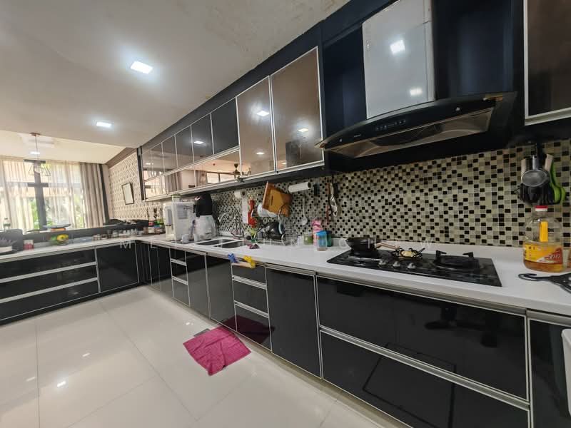 2.5-storey Terraced House for Sale in Lake Edge (Puchong) - MEI JIUN CHEW - Kitchen - PropertyGuru.com.my