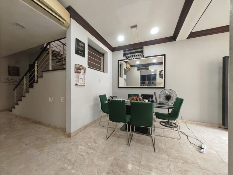2.5-storey Terraced House for Sale in Lake Edge (Puchong) - MEI JIUN CHEW - Dining Room - PropertyGuru.com.my
