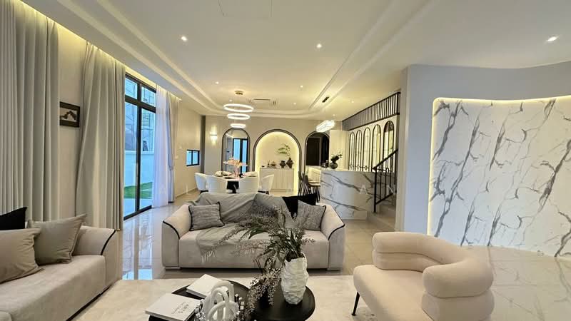 Cluster House for Sale in Horizon Hills (Iskandar Puteri (Nusajaya)) - Allysa Tan - Living Room - PropertyGuru.com.my