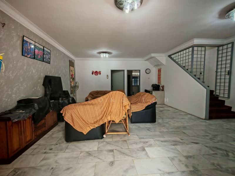 Rumah Teres 2 Tingkat untuk Dijual di Taman Sri Putri (Skudai) - Ee Fong Toh - Living Room - PropertyGuru.com.my