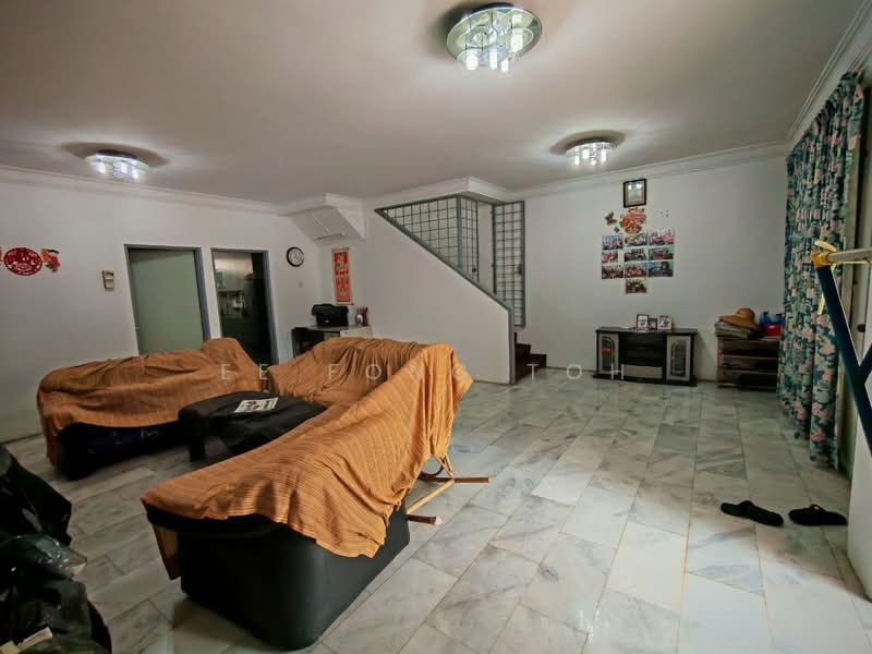 Rumah Teres 2 Tingkat untuk Dijual di Taman Sri Putri (Skudai) - Ee Fong Toh - Living Room - PropertyGuru.com.my