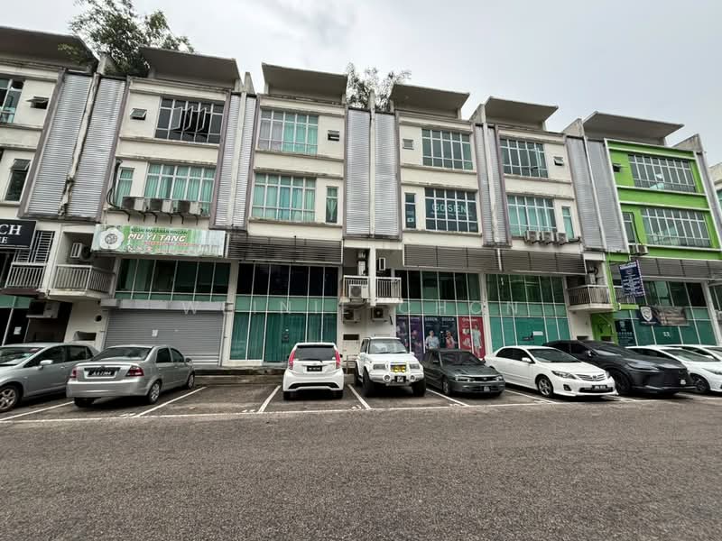 Shop for Sale in Pusat Perdagangan Danga Utama (Johor Bahru) - Weinie Chon - PropertyGuru.com.my