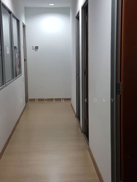Shop / Office for Sale in Jelutong (Penang) - Vincent Koay - Corridor - PropertyGuru.com.my