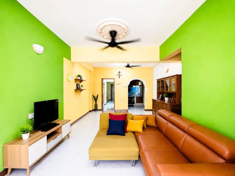 Pangsapuri untuk Dijual di Pangsapuri Perkasa - Fauran Nawawi - Living Room - PropertyGuru.com.my
