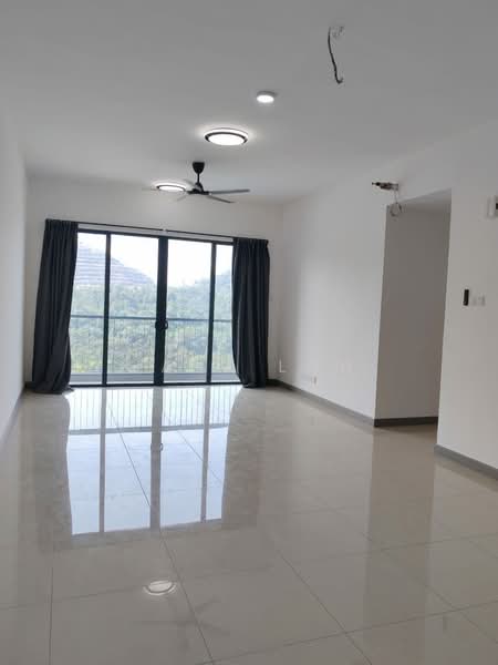 Kondominium untuk Disewa di Aster Residence - Jane Loh - Living Room - PropertyGuru.com.my