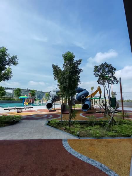 Kondominium untuk Disewa di Aster Residence - Jane Loh - Exterior - PropertyGuru.com.my