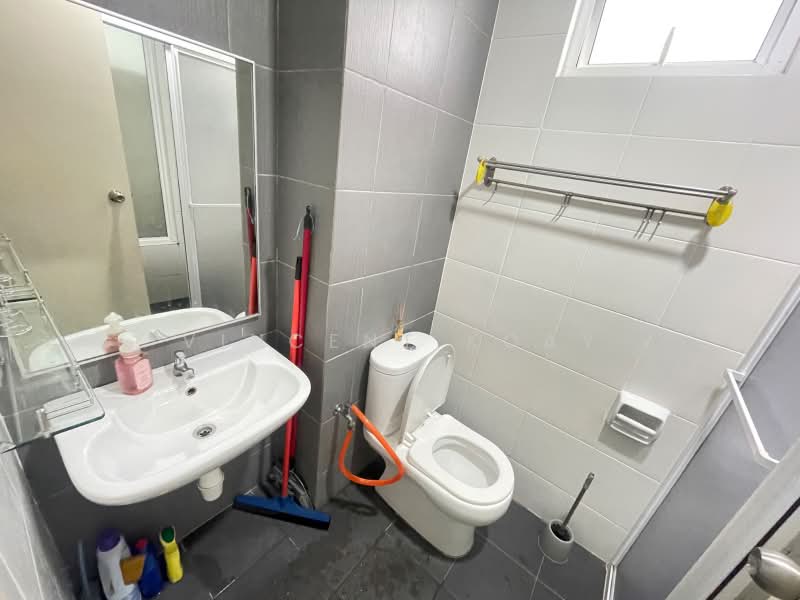 Condominium for Rent at SummerSkye Residences - Vincent Koay - Bathroom - PropertyGuru.com.my