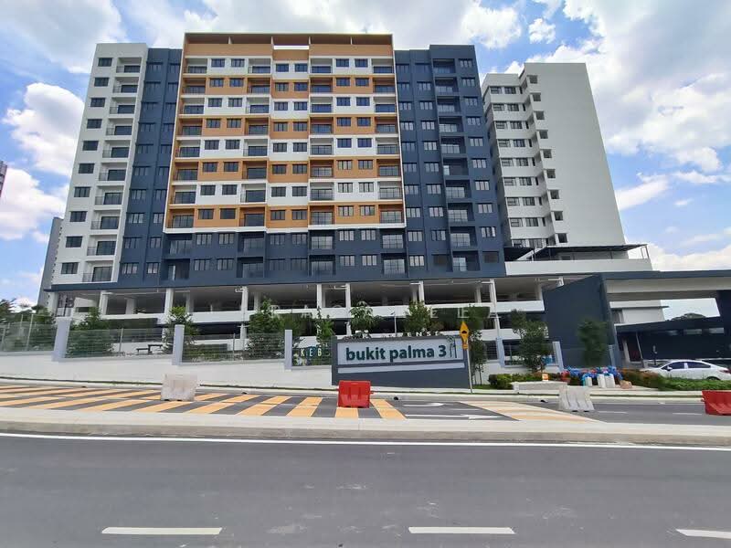 Condominium for Sale at Residensi Bukit Palma 3 (Palm Hill Residence 3) - Lisa Azila - Exterior - PropertyGuru.com.my