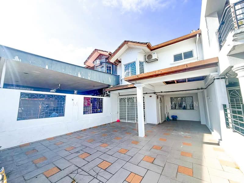 Rumah Teres 2 Tingkat untuk Dijual di Taman Minang (Cheras) - Yasmin Sulaiman - Exterior - PropertyGuru.com.my