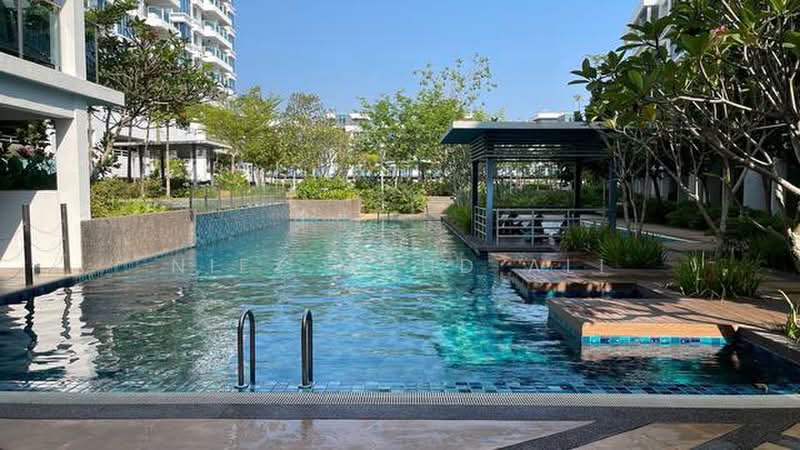Pangsapuri untuk Dijual di Putra - Niez Mohd Ali - Pool - PropertyGuru.com.my