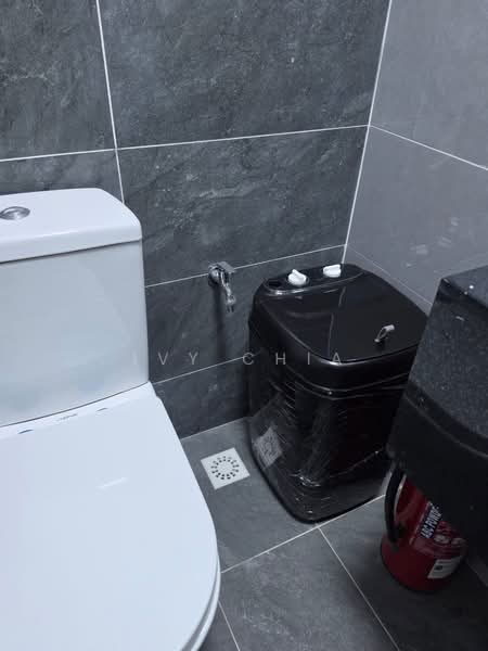 Kondominium untuk Disewa di Lucerne Residences - Ivy Chia - Bathroom - PropertyGuru.com.my