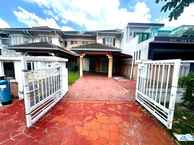 2-storey Terraced House for Sale in Taman Cahaya Alam (Shah Alam) - Yasmin Sulaiman - Exterior - PropertyGuru.com.my