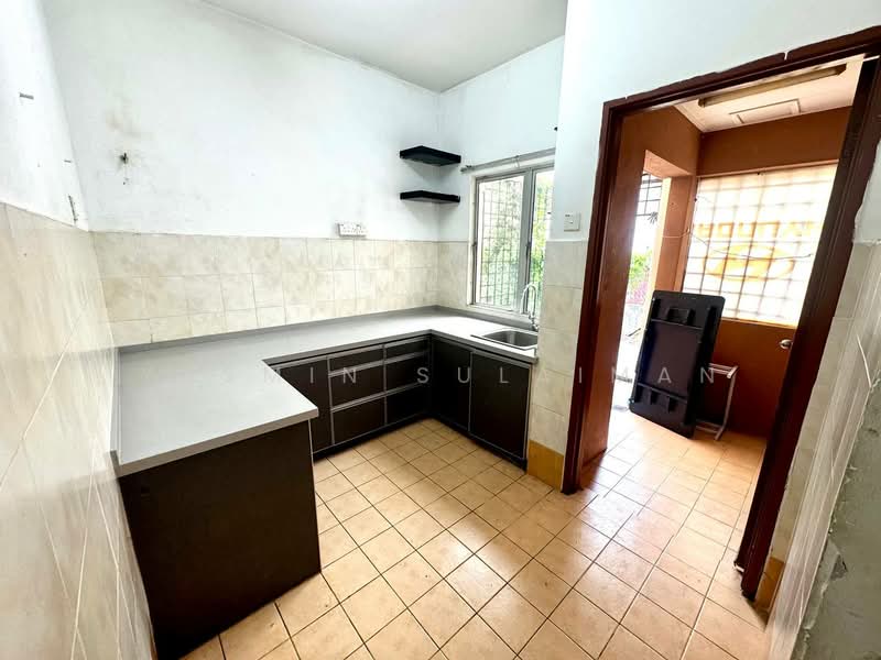 2-storey Terraced House for Sale in Taman Cahaya Alam (Shah Alam) - Yasmin Sulaiman - PropertyGuru.com.my