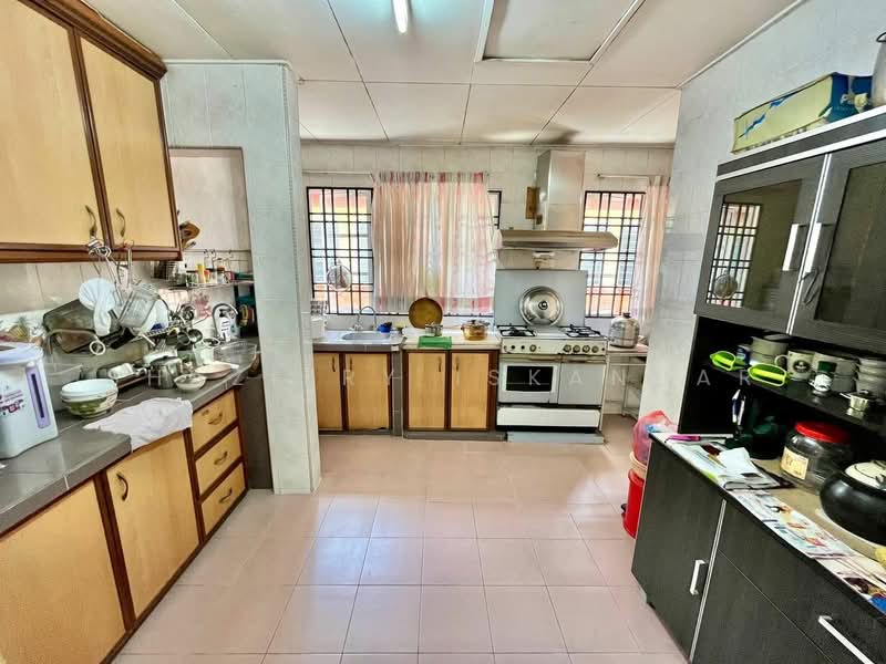 2-storey Terraced House for Sale in Bukit Jelutong (Shah Alam) - Shaziery Iskandar - PropertyGuru.com.my