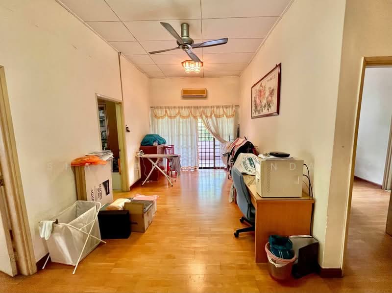 2-storey Terraced House for Sale in Bukit Jelutong (Shah Alam) - Shaziery Iskandar - PropertyGuru.com.my