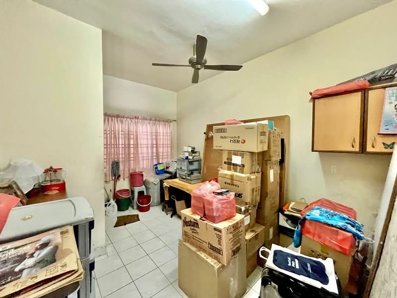 2-storey Terraced House for Sale in Bukit Jelutong (Shah Alam) - Shaziery Iskandar - PropertyGuru.com.my