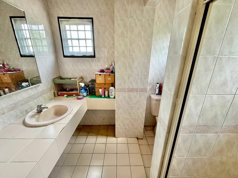2-storey Terraced House for Sale in Bukit Jelutong (Shah Alam) - Shaziery Iskandar - PropertyGuru.com.my