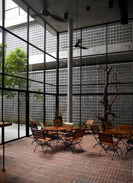 Commercial Bungalow for Sale in PJU 8, Damansara Perdana (Petaling Jaya) - Elaine Chong (Elle) - Exterior - PropertyGuru.com.my