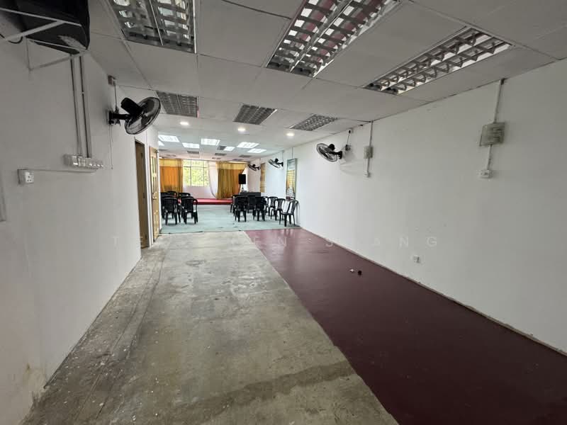 Shop for Rent in Bandar Puchong Utama (Puchong) - Tee Kien Siang - Interior - PropertyGuru.com.my