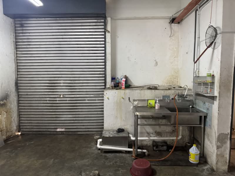 Shop for Rent in Bandar Puchong Utama (Puchong) - Tee Kien Siang - Interior - PropertyGuru.com.my