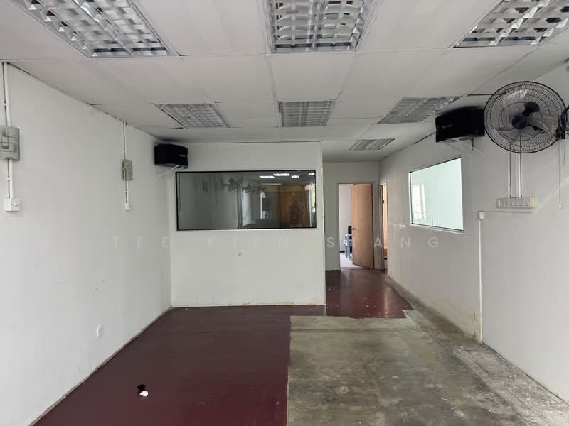 Shop for Rent in Bandar Puchong Utama (Puchong) - Tee Kien Siang - Interior - PropertyGuru.com.my