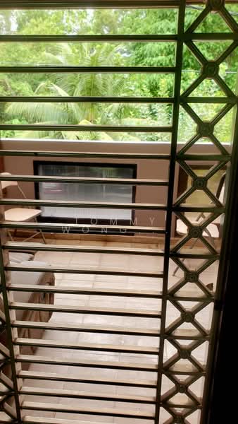 Rumah Teres 2 Tingkat untuk Dijual di Lestari Putra (Seri Kembangan) - Tommy Wong Phang - Balcony - PropertyGuru.com.my
