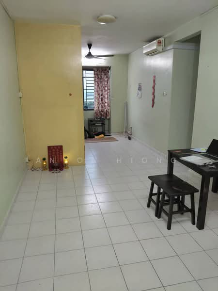 Servis Apartment untuk Dijual di Nusa Perdana Apartment - Anson Hiong - Living Room - PropertyGuru.com.my
