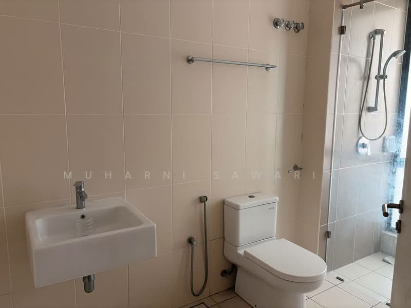 Semi-Detached House for Sale in Alam Impian (Shah Alam) - muharni sawarin - Bathroom - PropertyGuru.com.my