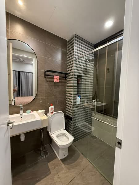 Condominium for Rent at Sky Condominium (Skyz Residence) - Y.H. Lee - Bathroom - PropertyGuru.com.my