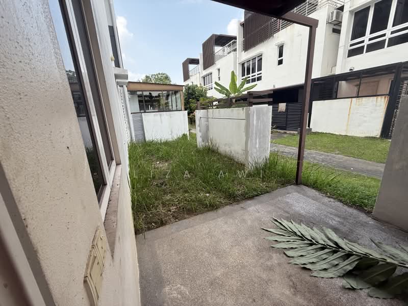 Rumah Teres 3 Tingkat untuk Dijual di Putrajaya (Putrajaya) - Liza Awi - Exterior - PropertyGuru.com.my