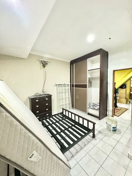 Rumah Teres 2.5 Tingkat untuk Dijual di Taman Bukit Mewah (Tampoi) - Melinda Ee - Bedroom - PropertyGuru.com.my