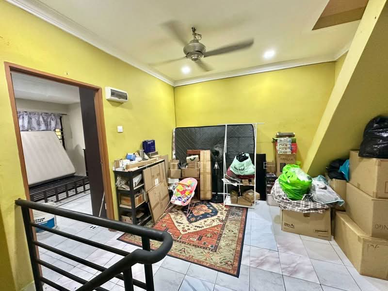 Rumah Teres 2.5 Tingkat untuk Dijual di Taman Bukit Mewah (Tampoi) - Melinda Ee - Interior - PropertyGuru.com.my