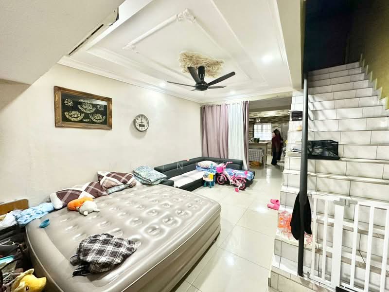 Rumah Teres 2.5 Tingkat untuk Dijual di Taman Bukit Mewah (Tampoi) - Melinda Ee - PropertyGuru.com.my