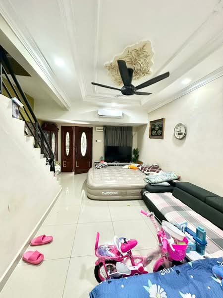 Rumah Teres 2.5 Tingkat untuk Dijual di Taman Bukit Mewah (Tampoi) - Melinda Ee - PropertyGuru.com.my