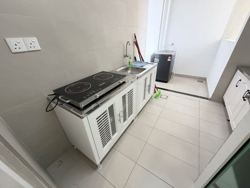 Kondominium untuk Disewa di Setia Pinnacle - Jerry So - Kitchen - PropertyGuru.com.my