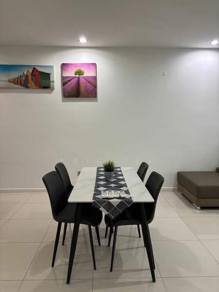 Pangsapuri untuk Disewa di Impiana - Eric Tee - Dining Room - PropertyGuru.com.my