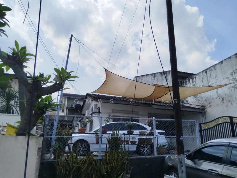 Rumah Berkembar untuk Dijual di Taman Castlefield (Sri Petaling) - Thomas Ching - Exterior - PropertyGuru.com.my