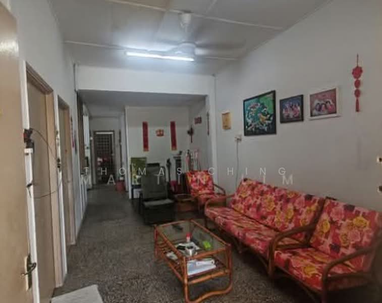 Rumah Berkembar untuk Dijual di Taman Castlefield (Sri Petaling) - Thomas Ching - Living Room - PropertyGuru.com.my