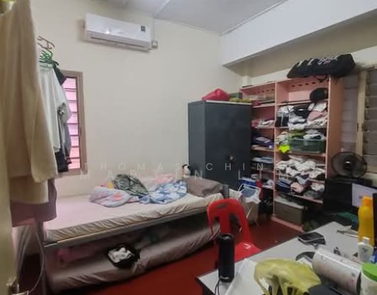 Rumah Berkembar untuk Dijual di Taman Castlefield (Sri Petaling) - Thomas Ching - Bedroom - PropertyGuru.com.my
