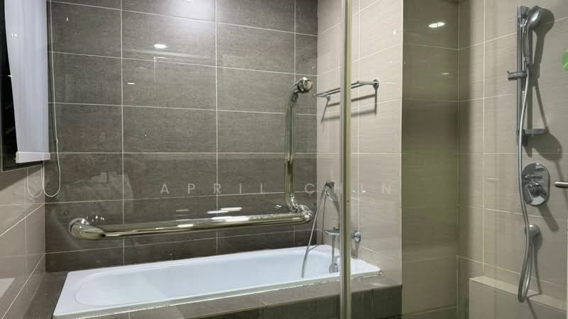 Condominium for Rent at Iskandar Residences - April Chin - Bathroom - PropertyGuru.com.my