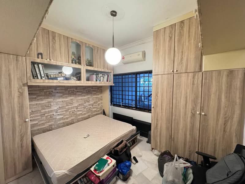 Semi-Detached House for Sale in Taman Johor (Tampoi) - Agnes . - PropertyGuru.com.my
