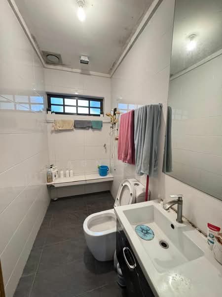 Semi-Detached House for Sale in Taman Johor (Tampoi) - Agnes . - PropertyGuru.com.my